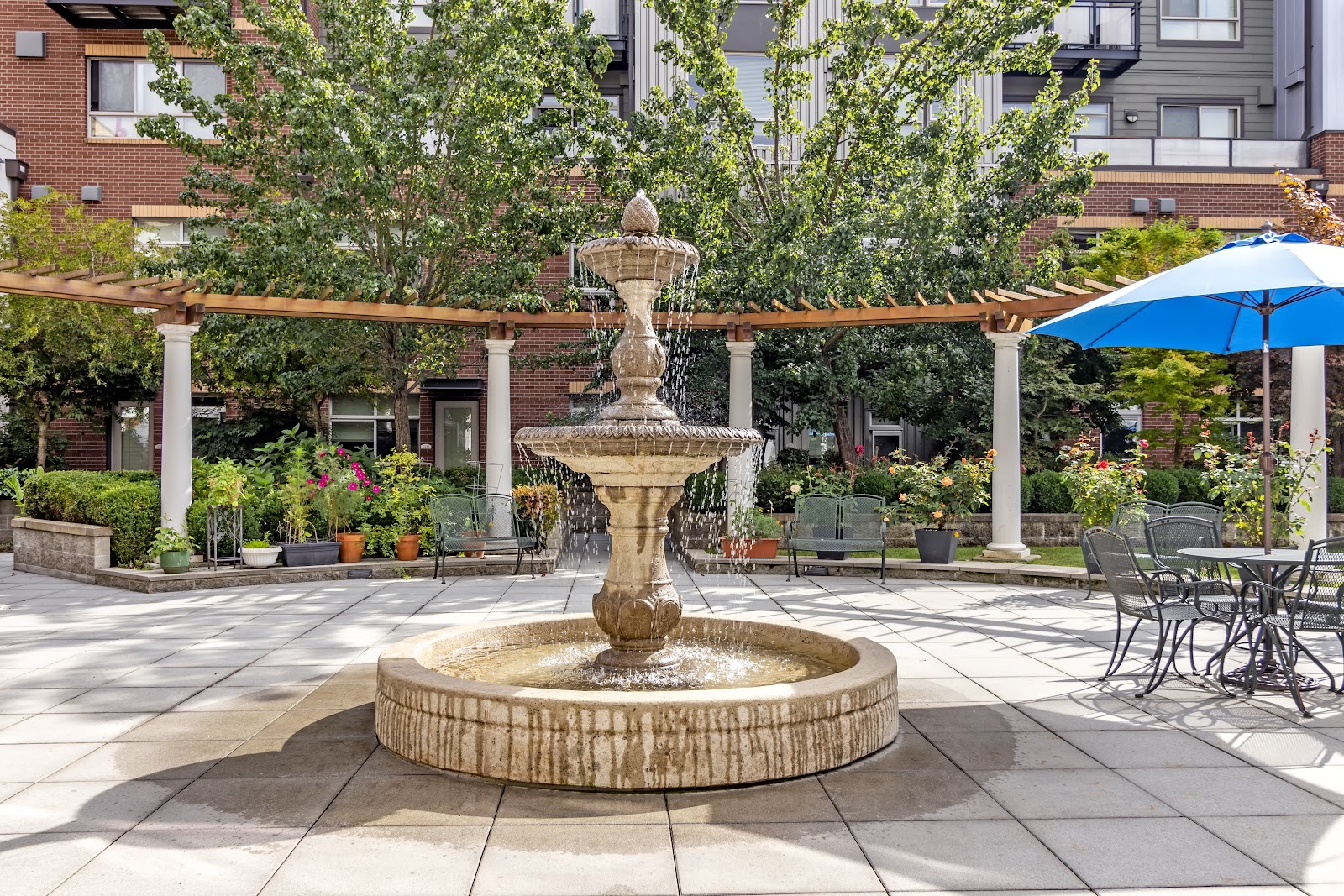 Merrill Gardens at The University