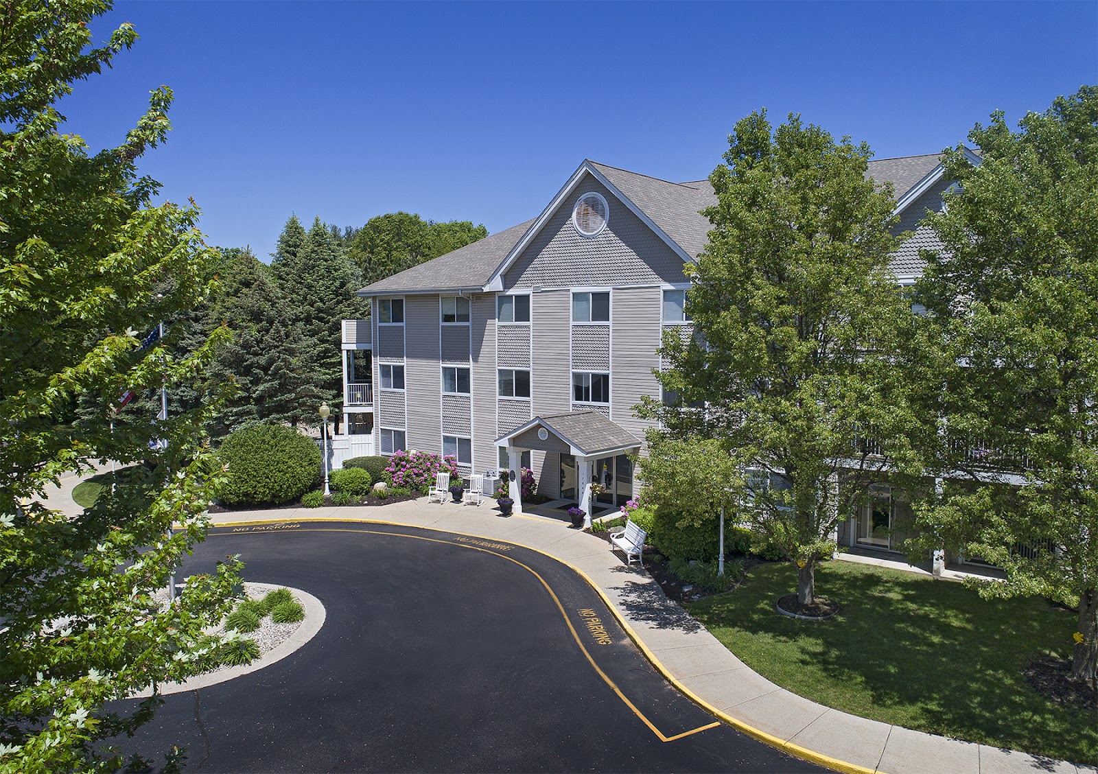 Baldwin House Senior Living Lloyd's Bayou