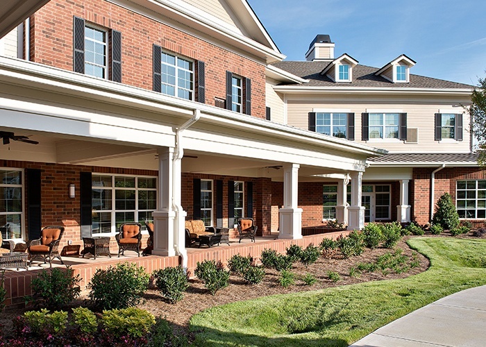 Sterling Estates of East Cobb Retirement Community - Independent and Assisted Living