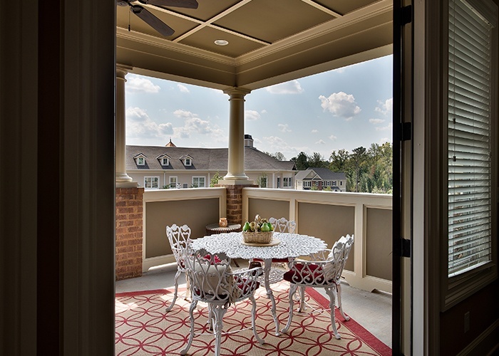 Sterling Estates of East Cobb Retirement Community - Independent and Assisted Living