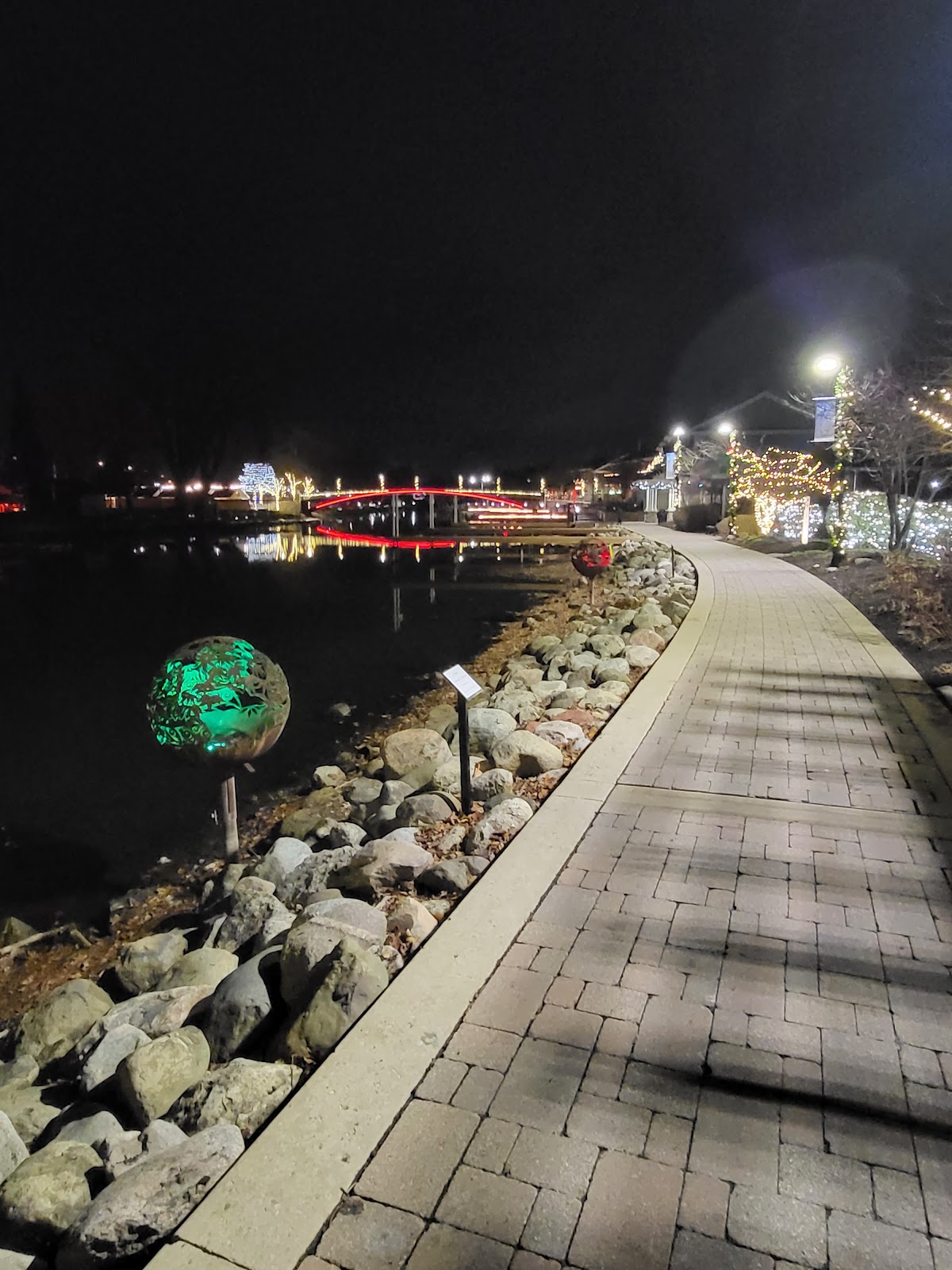 Riverside Residence