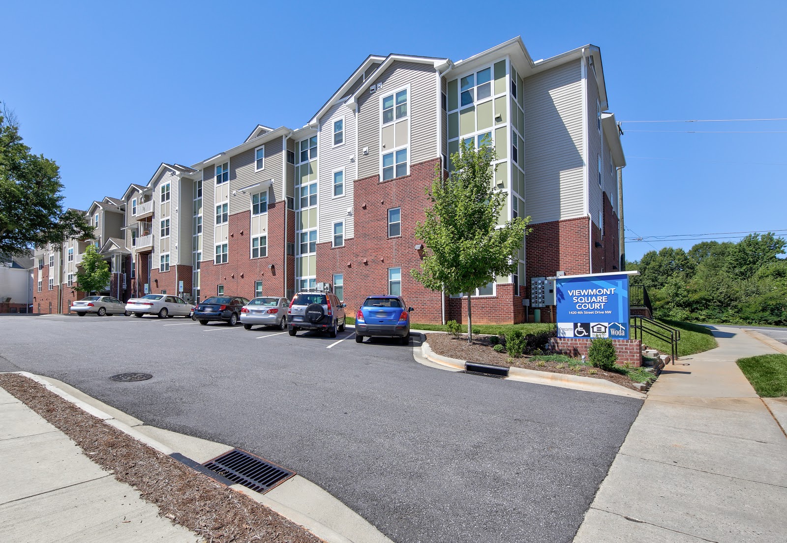 Viewmont Square Court Senior Living