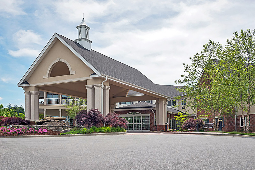 Lake Pointe Landing Retirement Village