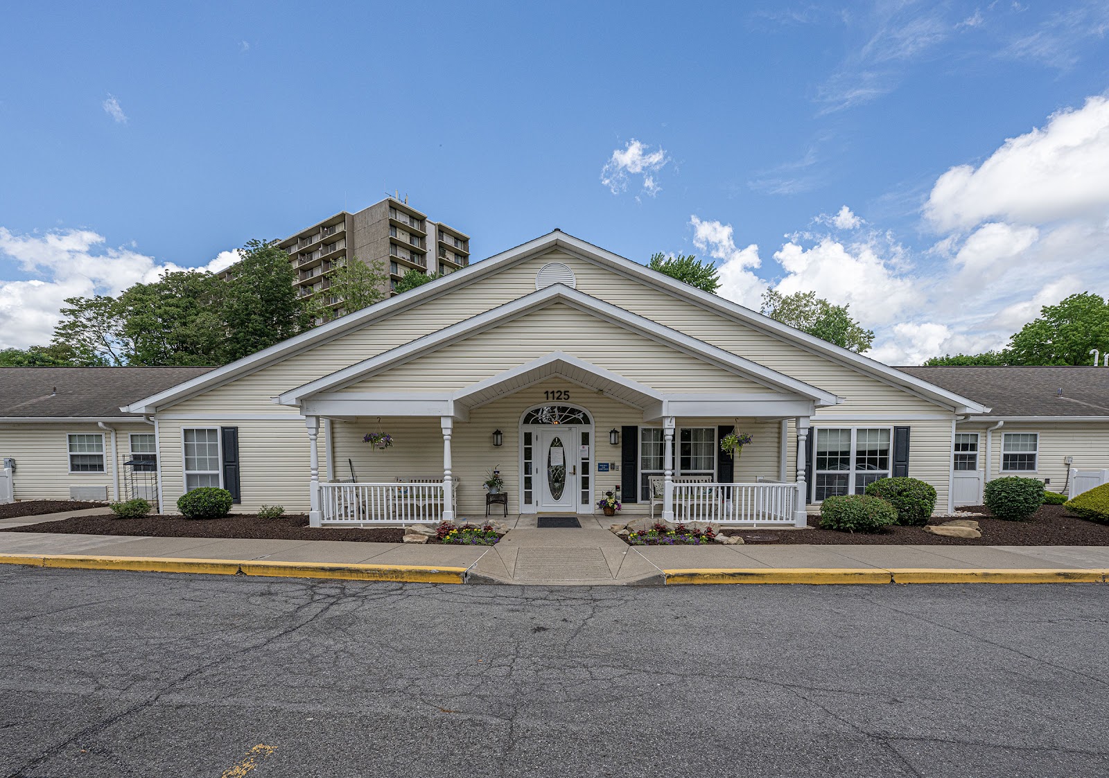 Arden Courts - ProMedica Memory Care Community (North Hills)