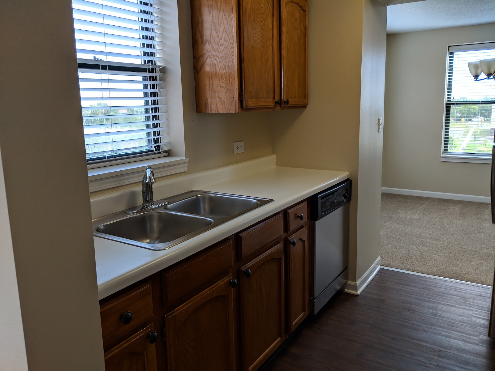 Lincolnwood Place