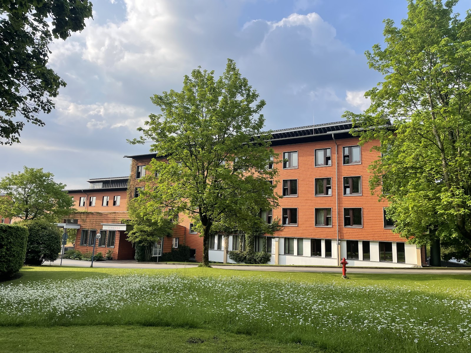 Psychosomatische Klinik GmbH & Co. Windach-Ammersee KG