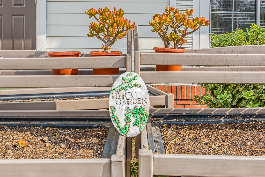 Gardens at Northridge