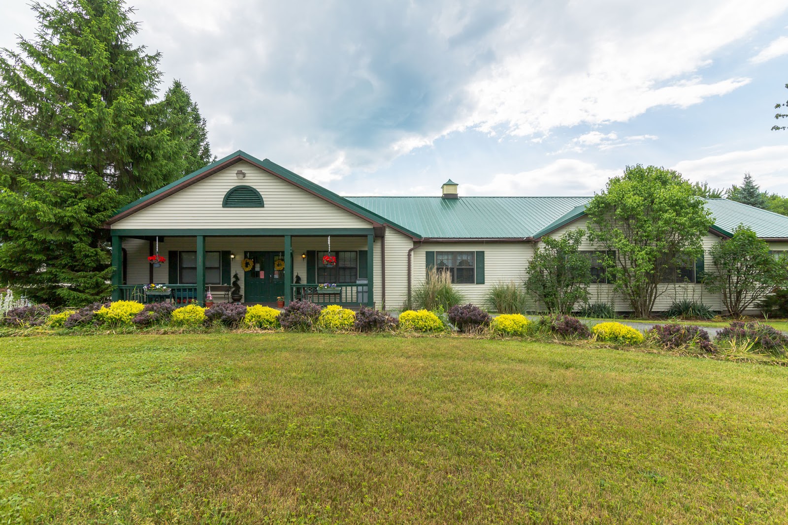 Twin Cedar Senior Living