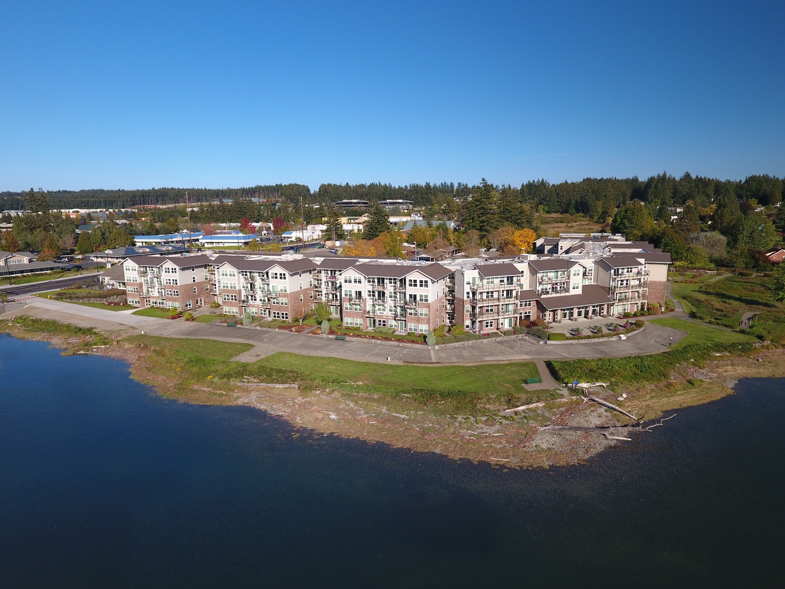 Crista Shores a CRISTA Senior Living Community