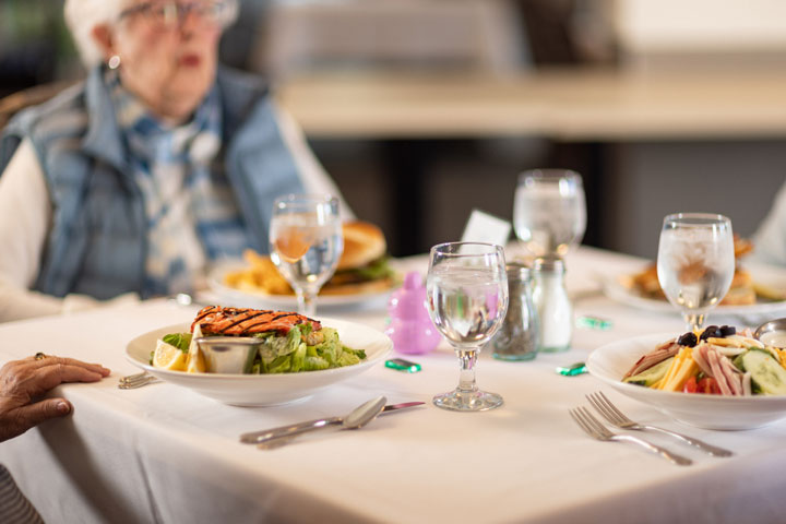 Crista Shores a CRISTA Senior Living Community