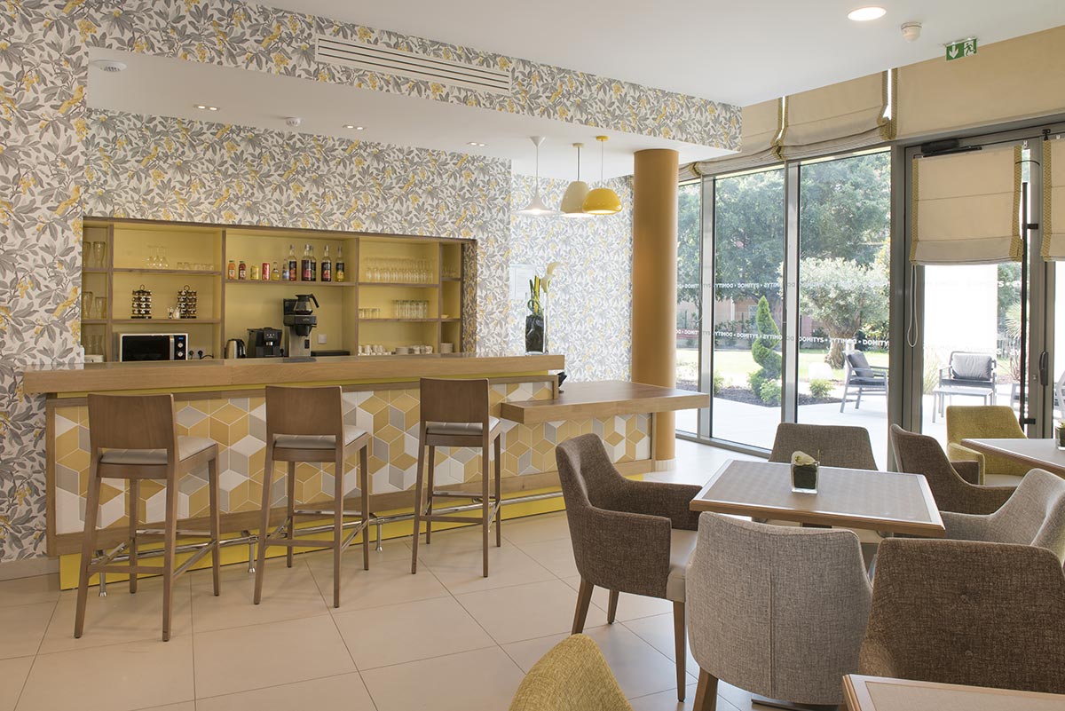 Résidence Services Seniors DOMITYS - Les Sarments Blonds