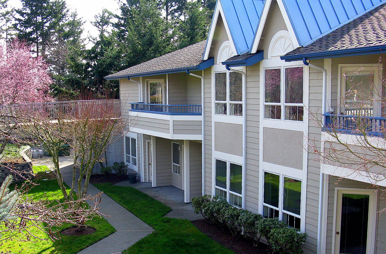 Clearbrook Inn