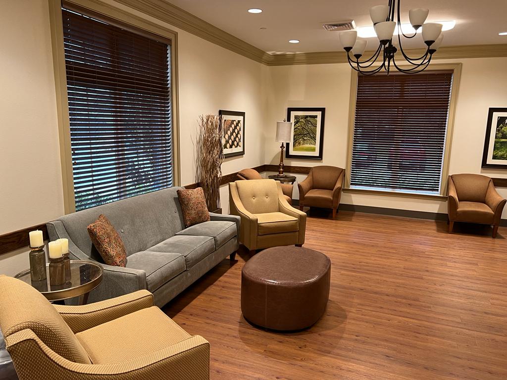 New Iberia Manor South