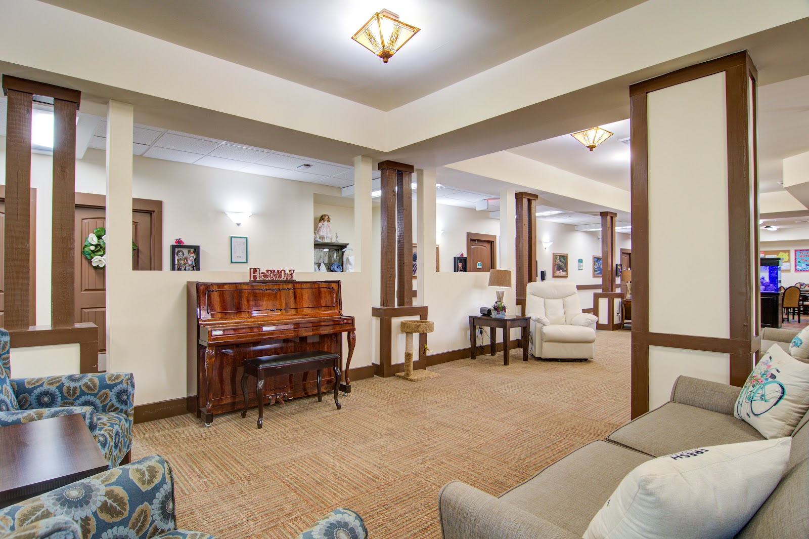 Oaks at Towne Lake (senior living)