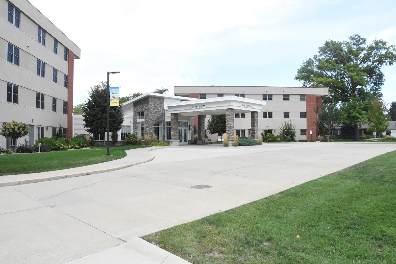 Halcyon House, a WesleyLife Community for Healthy Living