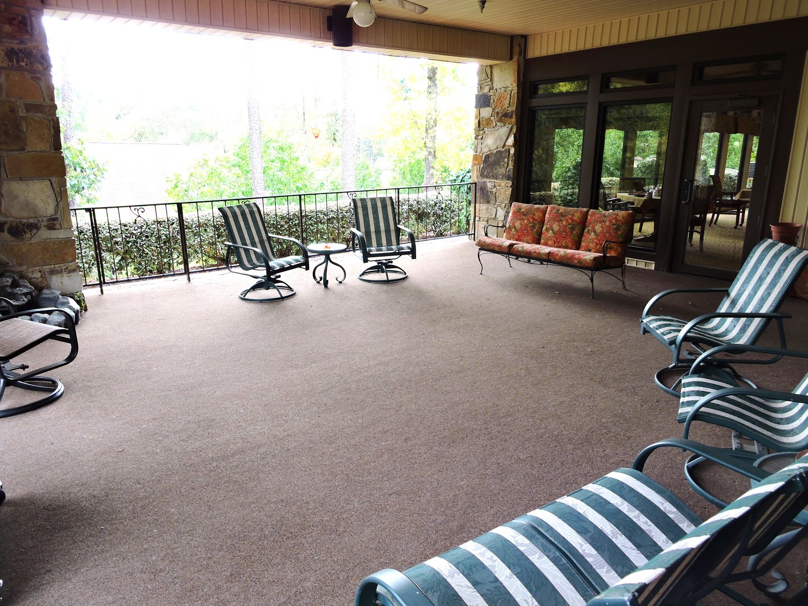 Lake Forest Senior Living at Hot Springs Village