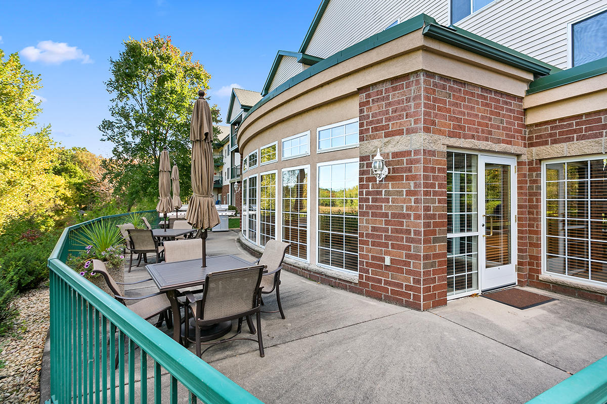 SummerHouse of Shoreview