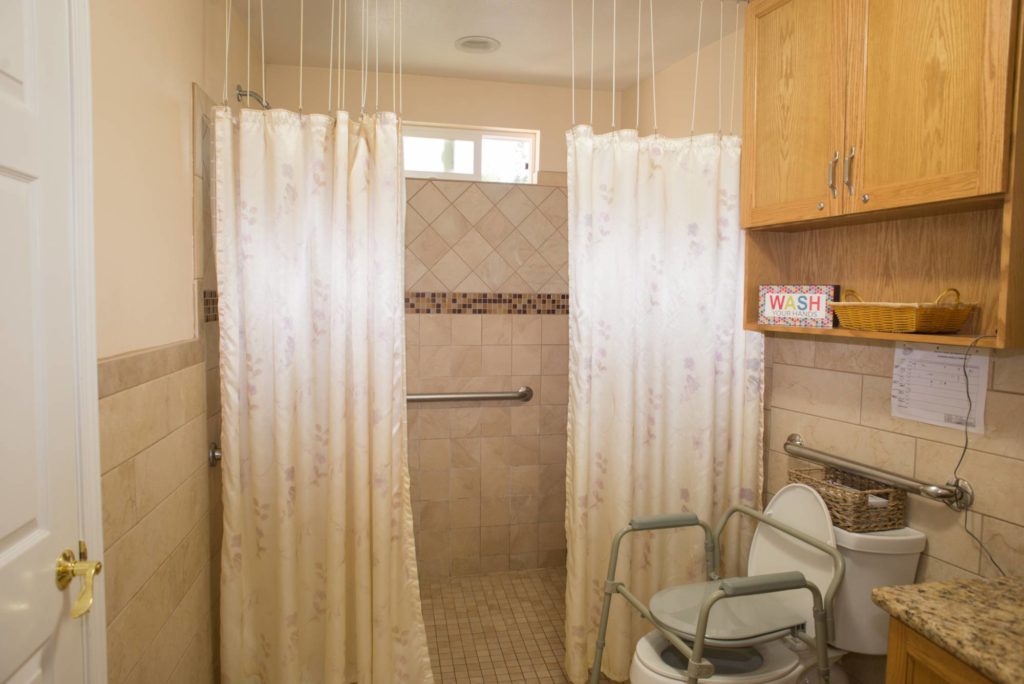 Guardian Angels Homes III - Assisted Living and Memory Care in North Tustin, California