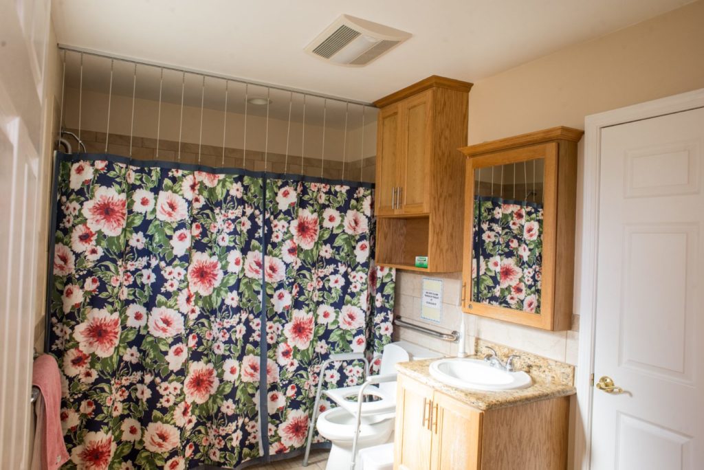 Guardian Angels Homes III - Assisted Living and Memory Care in North Tustin, California