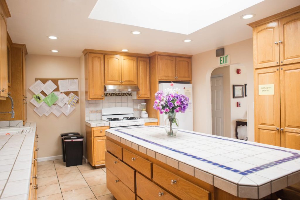 Guardian Angels Homes III - Assisted Living and Memory Care in North Tustin, California