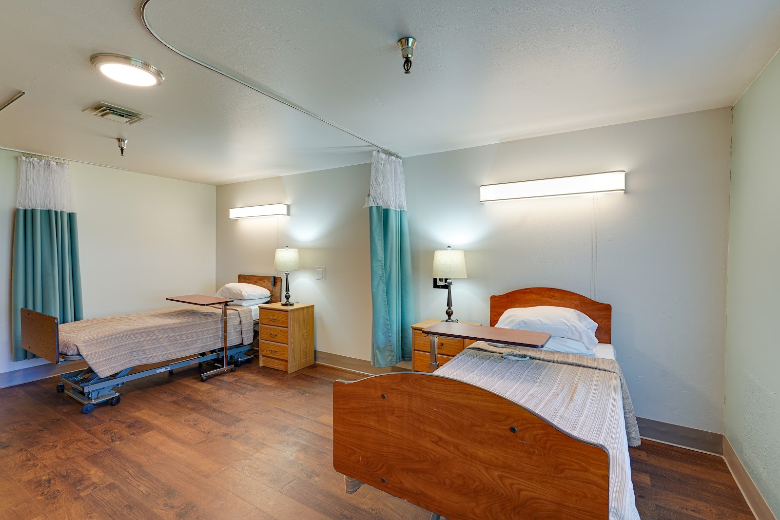 Royale Gardens Health & Rehabilitation Center