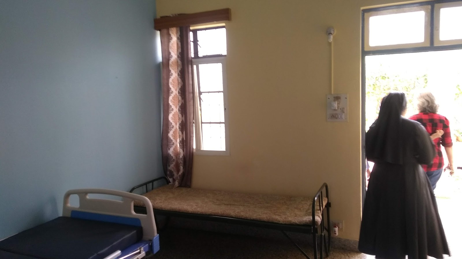 KATHERINE NIVAS SENIOR CITIZEN HOME