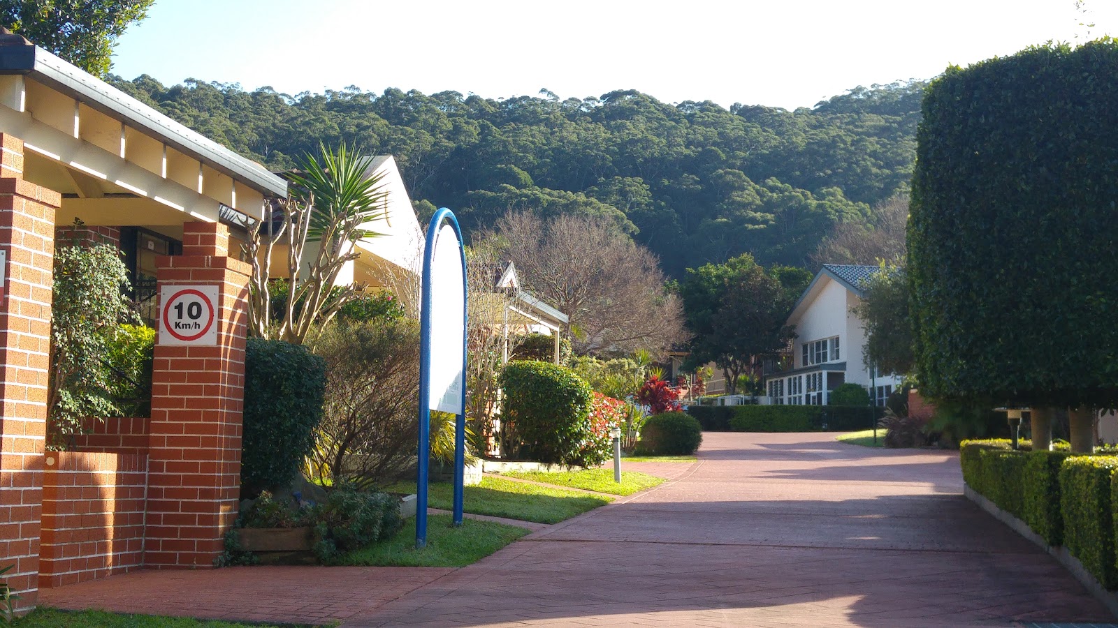 Living Choice Broadwater Court