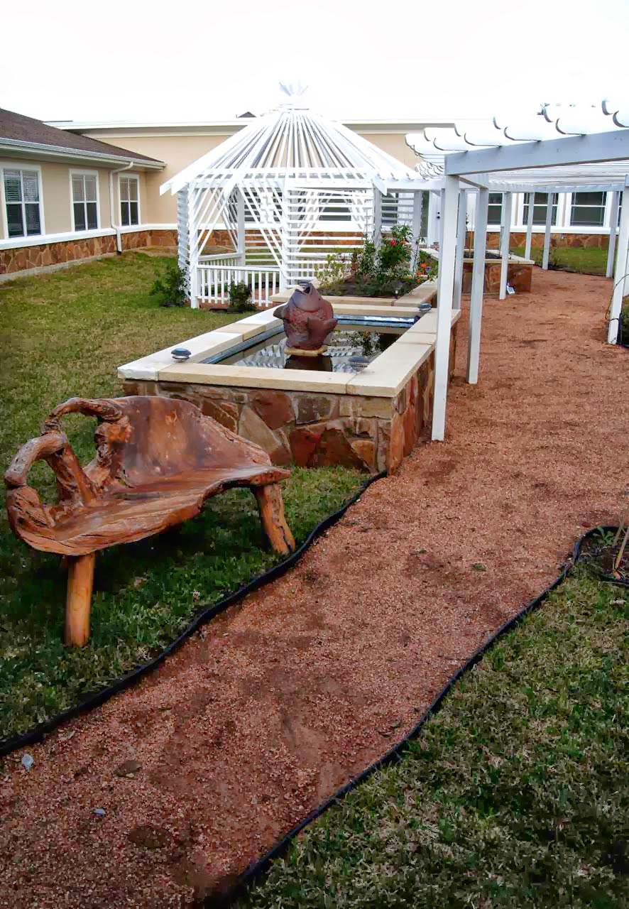 Georgetown Living - Assisted Living - Certified Alzheimer's Facility