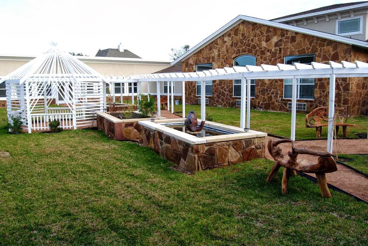 Georgetown Living - Assisted Living - Certified Alzheimer's Facility