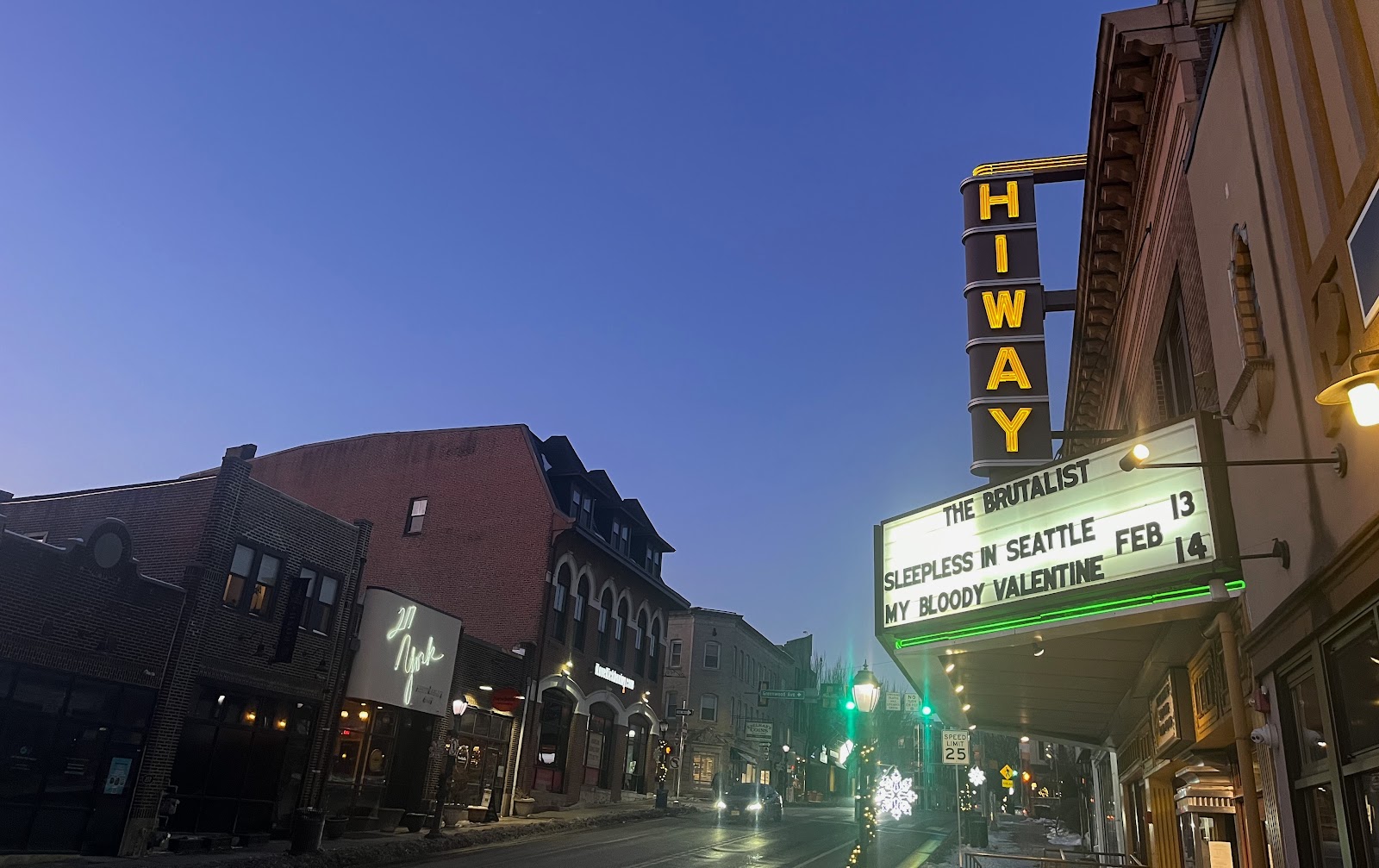 Hiway Theater