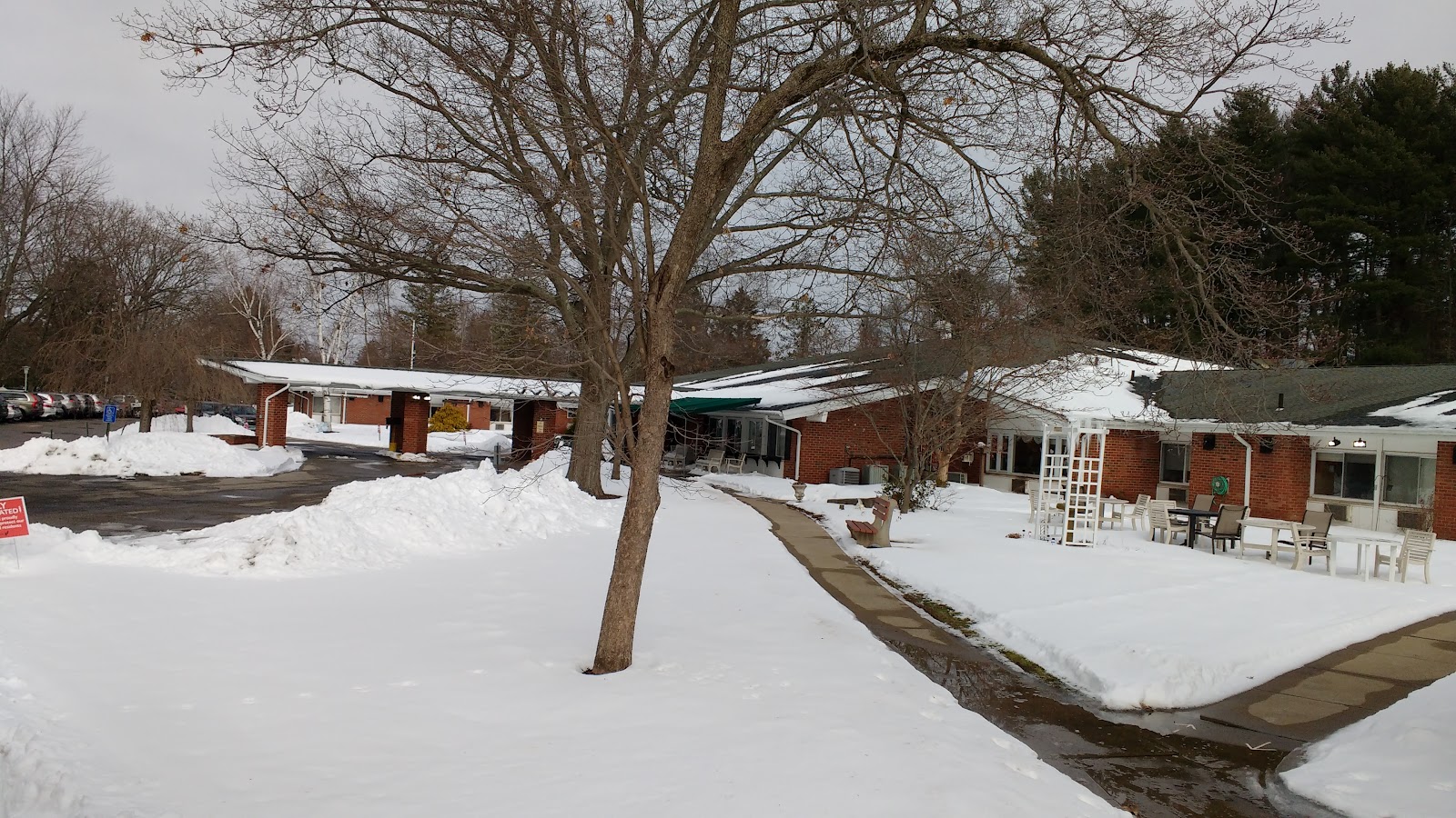 Complete Care at Fox Hill