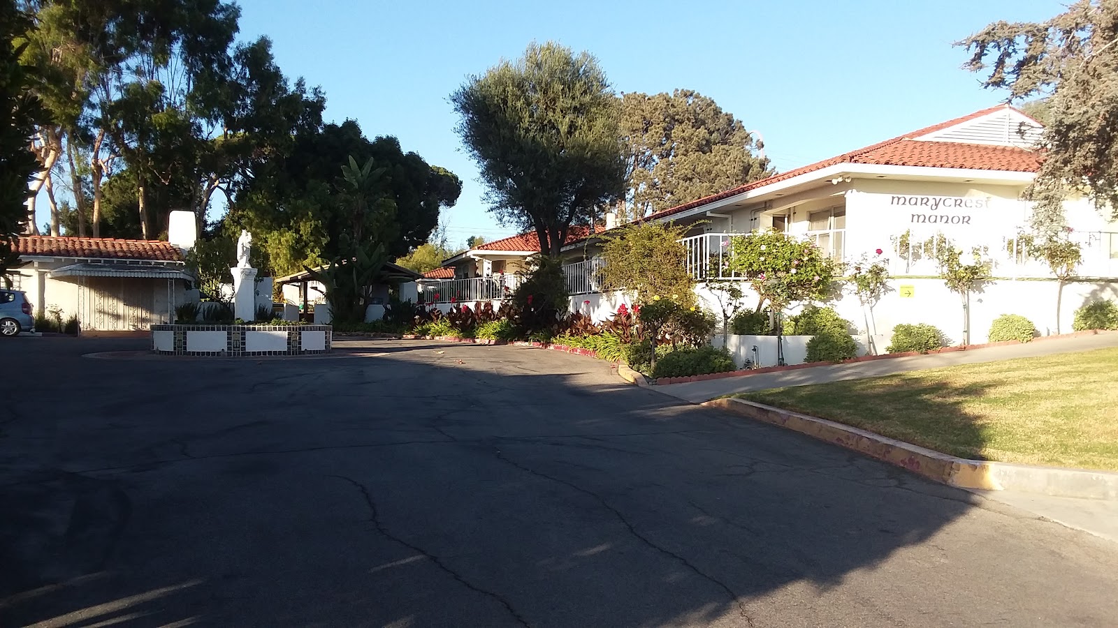 Marycrest Manor