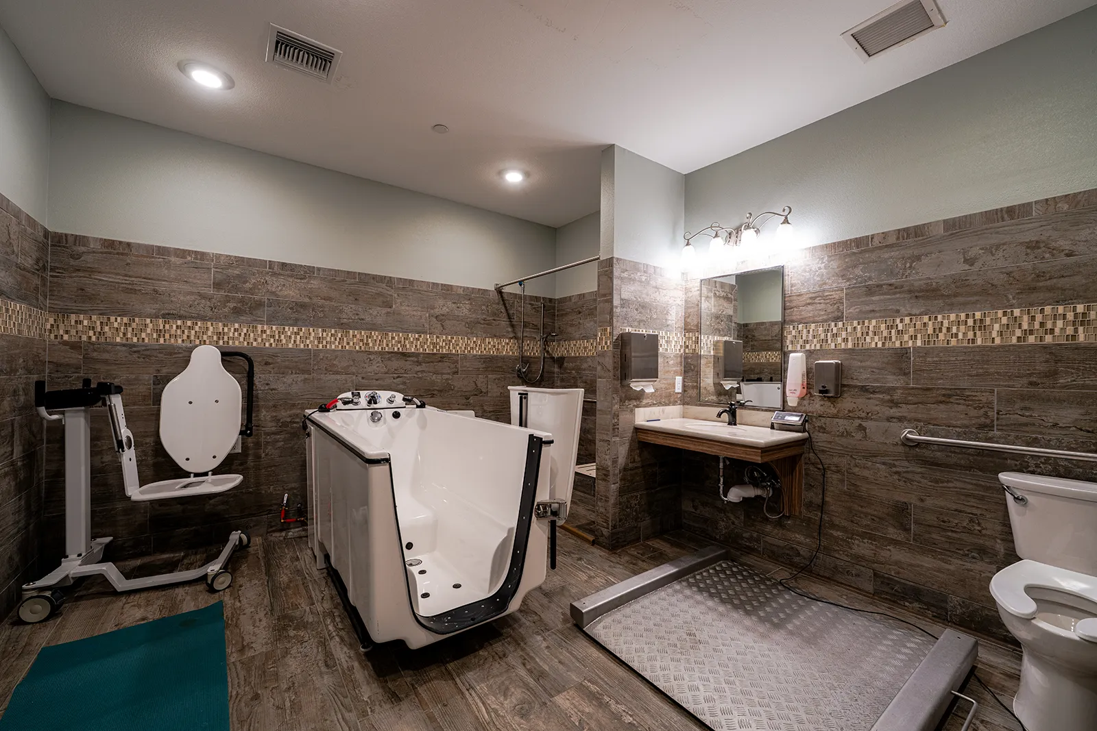The Pearl at Five Forks - Memory Care Community