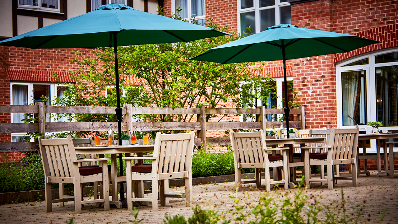Ascot Grange Care Home - Avery Collection
