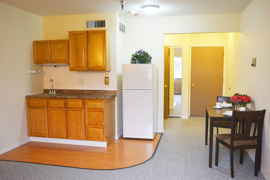 Peach Tree Retirement Center