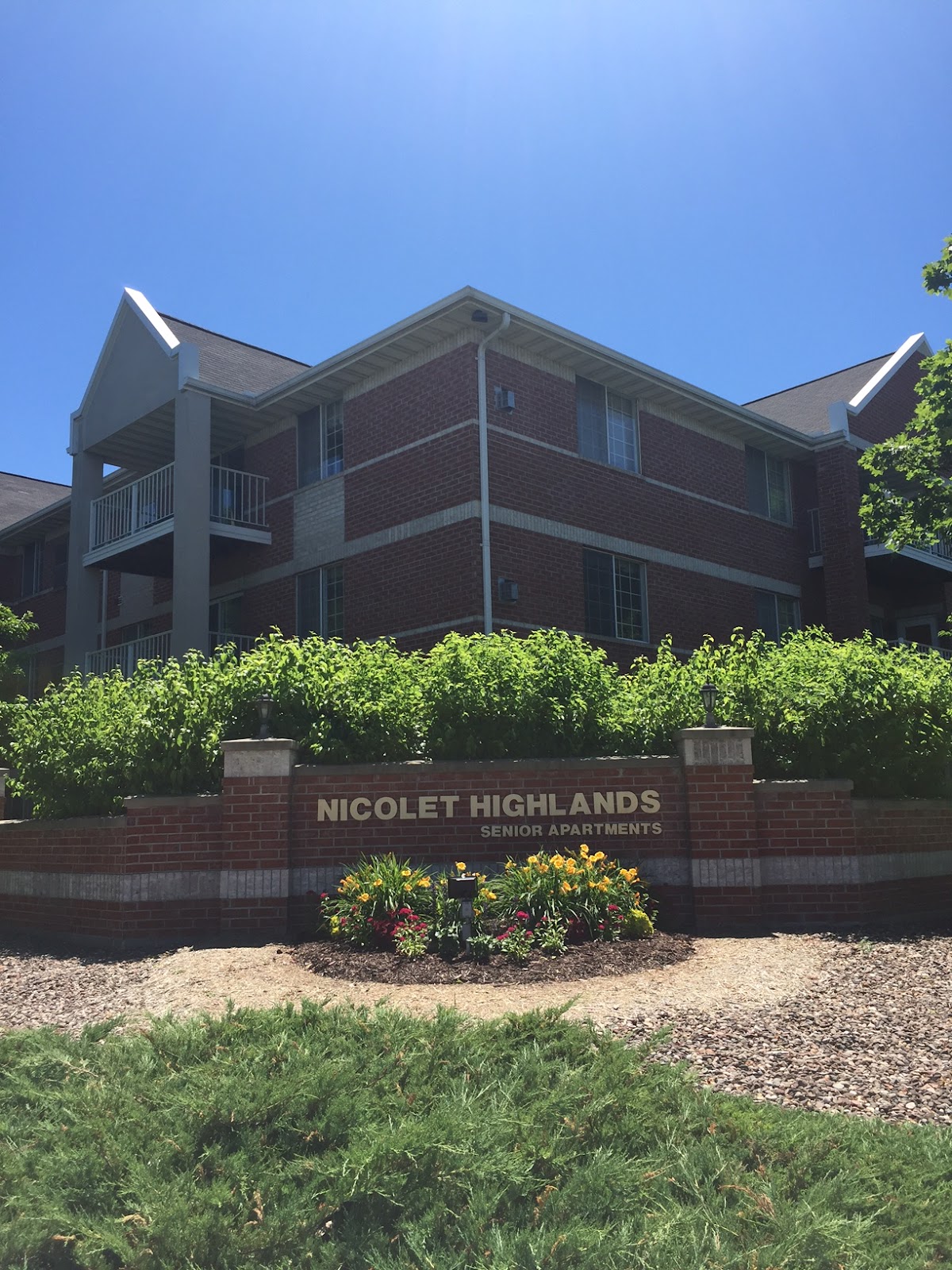 Nicolet Highlands Apartments 55+