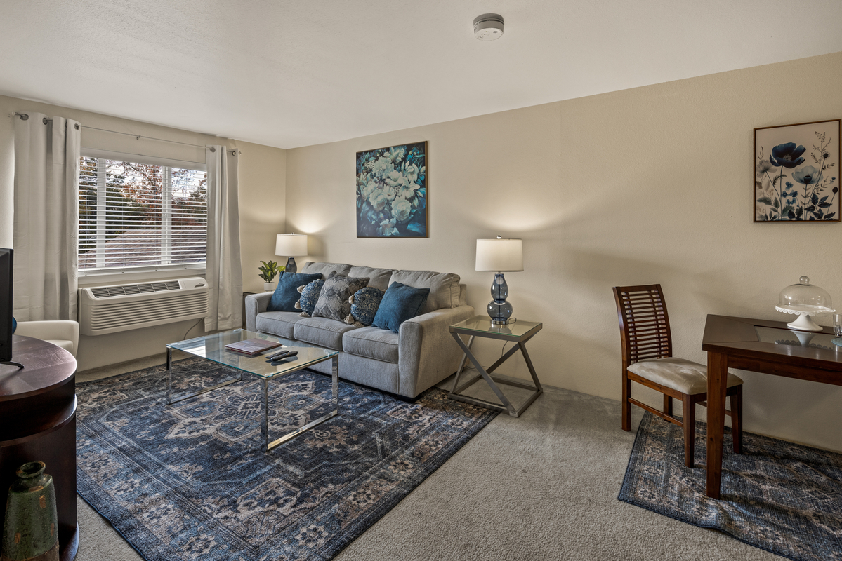 Creekside at Shallowford - A Provincial Senior Living Community