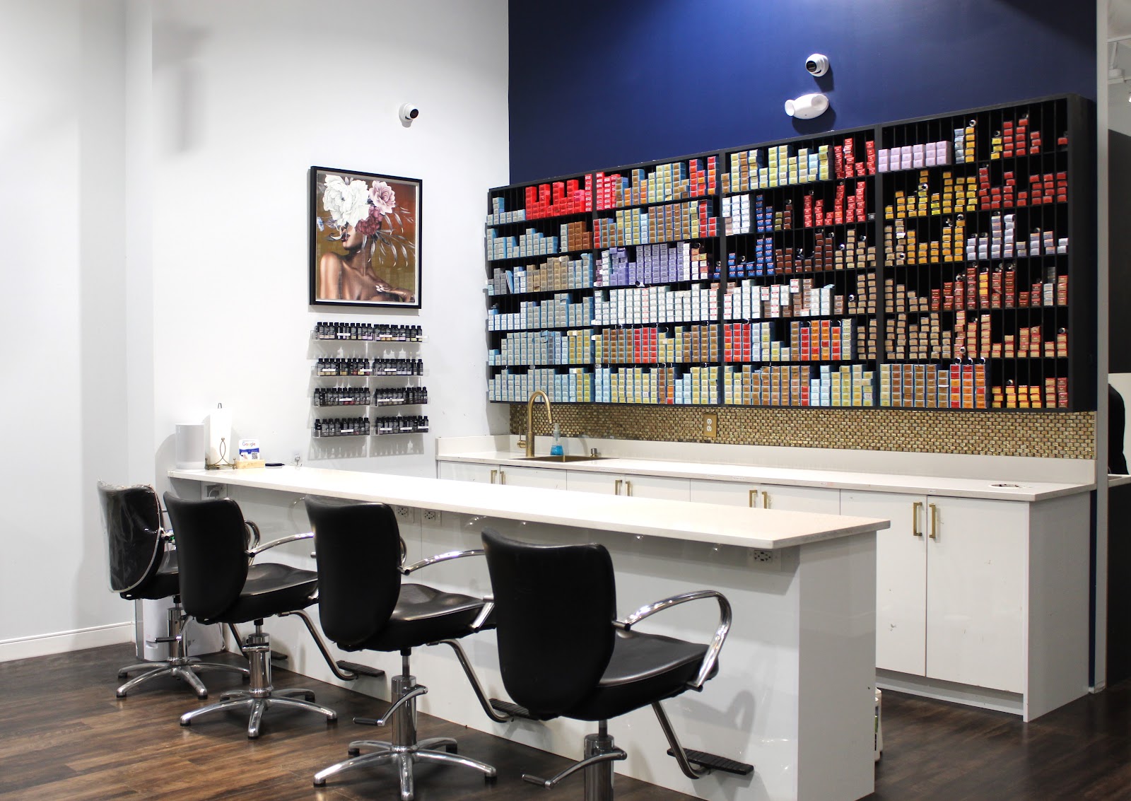 Four Seasons Salon & Med Spa