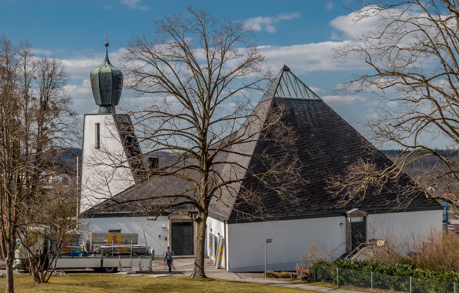 Dreifaltigkeitskirche - Evangelisch-Lutherische Kirchengemeinde Burgkirchen