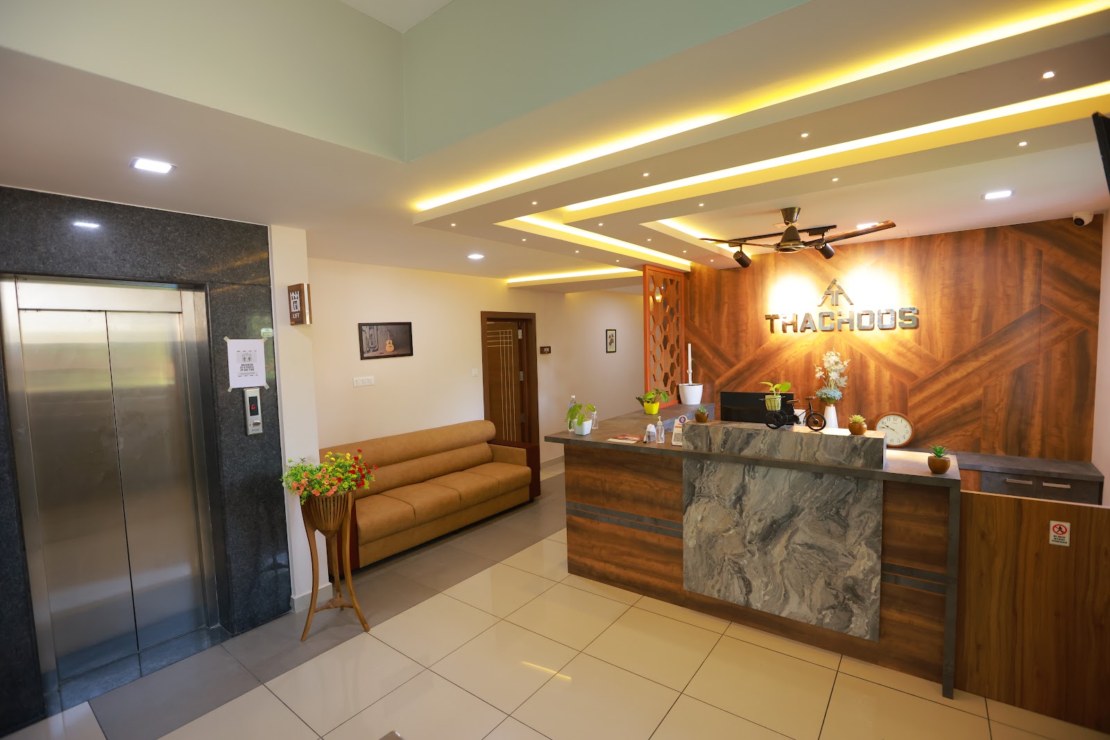 Thachoos Residency