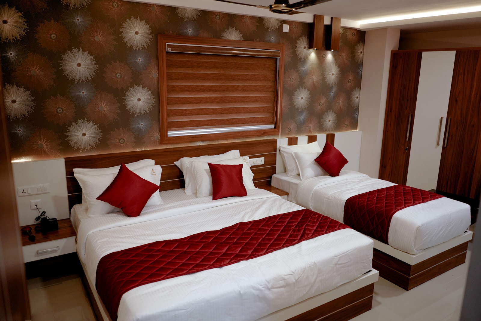 Thachoos Residency