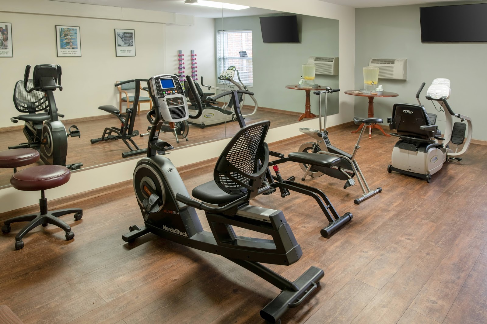Ashford Court Senior Living