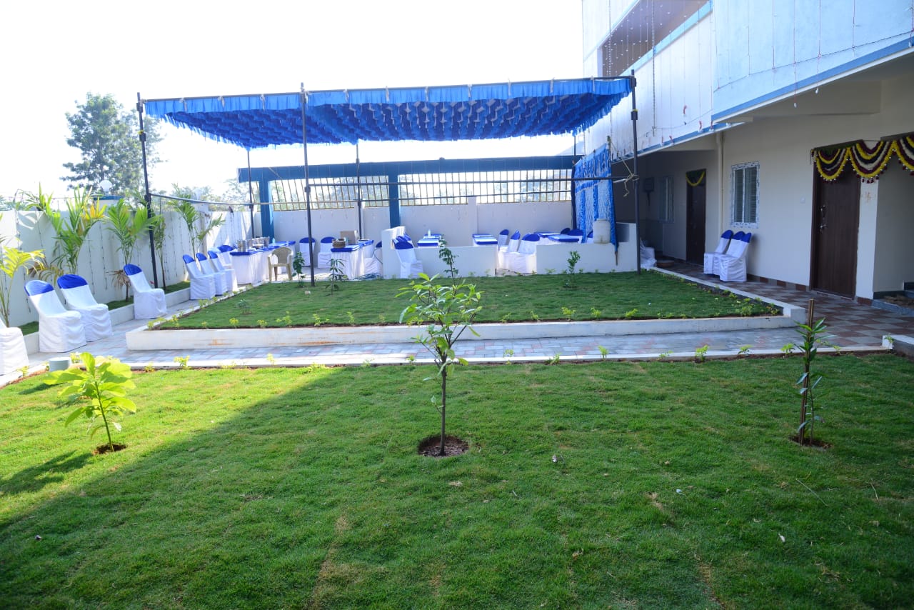Ashraya Old Age Home Care Services ಆಶ್ರಯ ಓಲ್ಡ್ ಏಜ್ ಹೋಮ್ ಕೇರ್ ಸರ್ವೀಸಸ್