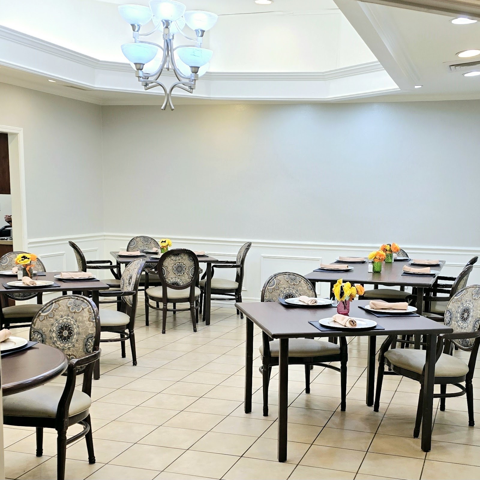 Eagle Ridge Alzheimer's Special Care Center