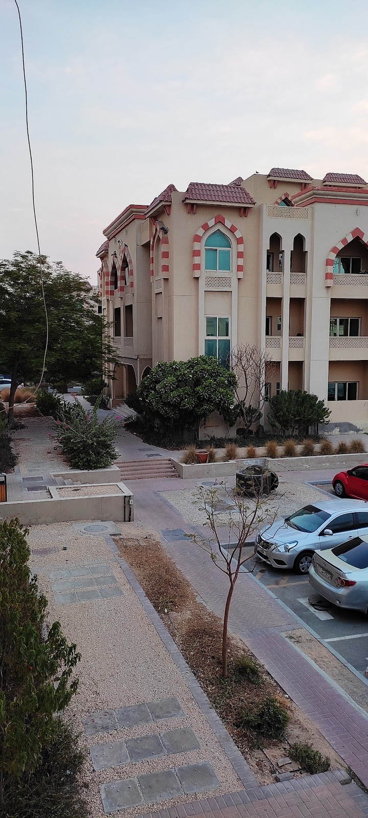 Ewans residence building 60