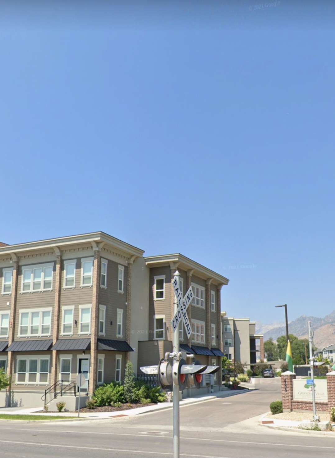 Grovecrest Villas