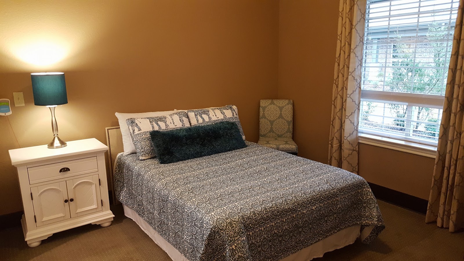 The Oaks at Liberty Grove | Assisted Living in Rowlett, TX