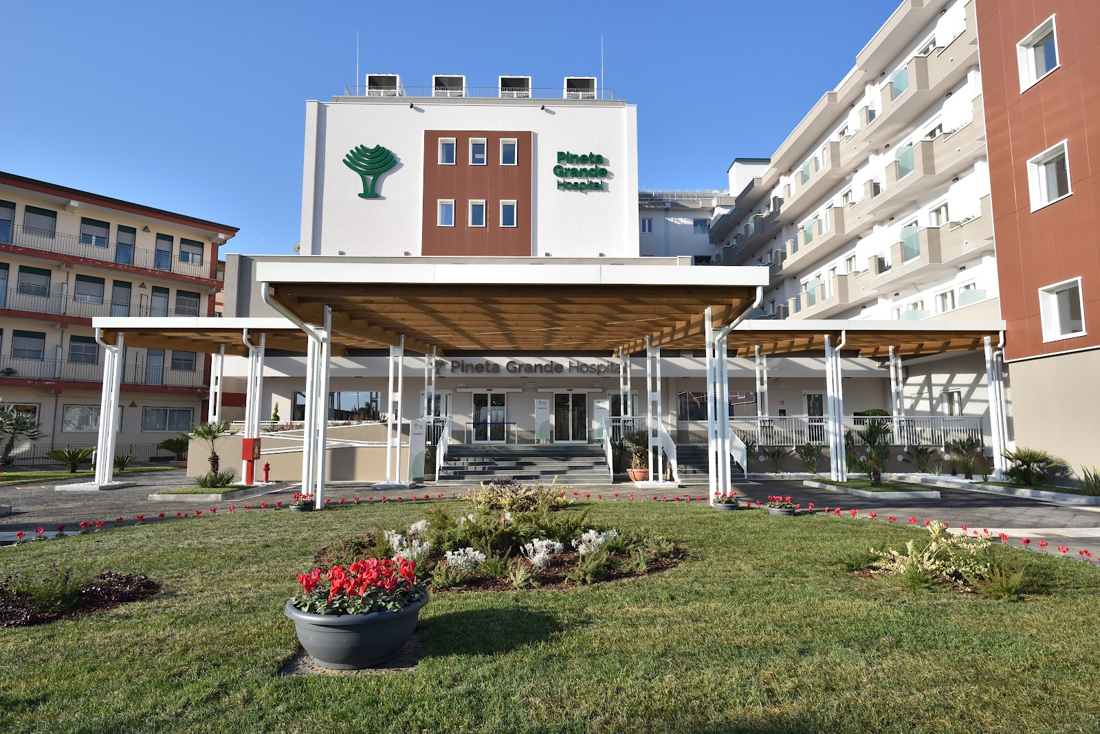 Pineta Grande Hospital