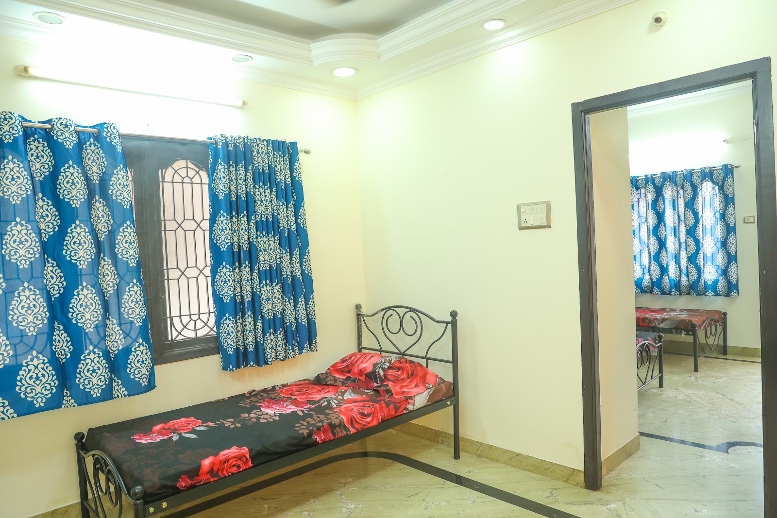 Divine Old Age Home - Best Paid Old Age Home in Chennai | Assisted Living | Senior Elderly Care Old Age Home