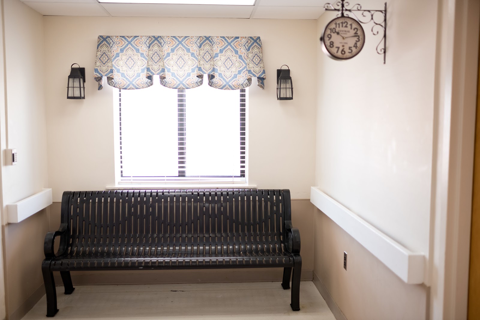 Autumn Lake Healthcare Post Acute Care Center
